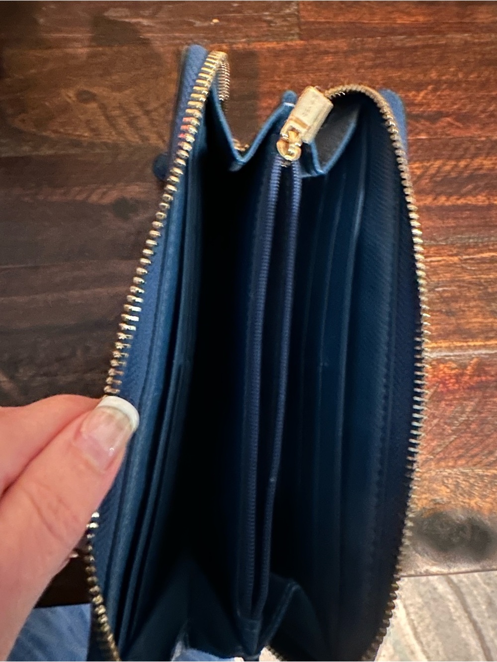 Coach Dark Teal Pebbled Leather Crossbody Shoulder Bag with matching wallet. - Picture 8 of 9